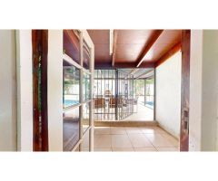 Magnifica casa en Canyelles con piscina