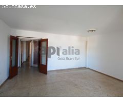 Piso de 4 habitaciones en el corazón de Lloret de Mar