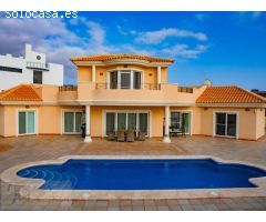 Villa en Playa Paraíso en venta de 3 habitaciones sobre un terreno de más de