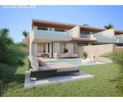 ICONIC Frontline Beach Apartments & Villas