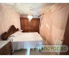 SE VENDE CASA DE PUEBLO ADOSADA EN EL CASCO URBANO DE CADALSO DE LOS VIDRIOS