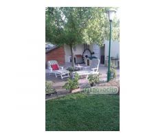 ALMOROX URBANIZACIÓN VALCARILLO CHALET CON PISCINA INDEPENDIENTE