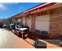 SE VENDE ÁTICO PARA ENTRAR A VIVIR EN EL TIEMBLO, CASCO URBANO