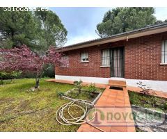 SE VENDE ESTUPENDO CHALET INDEPENDIENTE EN URBANIZACIÓN JAVACRUZ, SAN MARTÍN DE