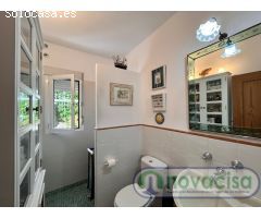 SE VENDE ESTUPENDO CHALET INDEPENDIENTE PARA ENTRAR A VIVIR EN URBANIZACIÓN