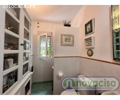 SE VENDE ESTUPENDO CHALET INDEPENDIENTE PARA ENTRAR A VIVIR EN URBANIZACIÓN