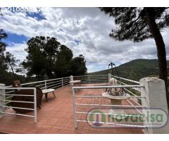 SE VENDE ESTUPENDO CHALET INDEPENDIENTE PARA ENTRAR A VIVIR EN URBANIZACIÓN