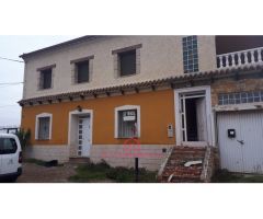Se vende casa en El Raal