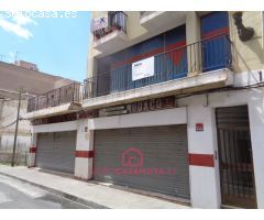 LOCAL JUNTO A PLAZA CAPUCHINOS