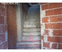 Se vende local en Albatera