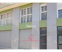 Se vende local en Albatera