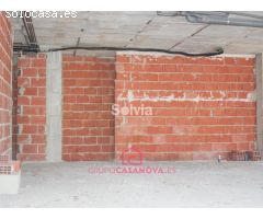 Se vende local en Albatera