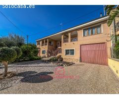 CASA EN VENTA EN DESAMPARADOS