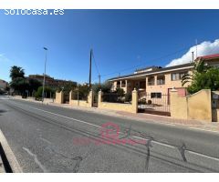 CASA EN VENTA EN DESAMPARADOS