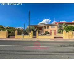 CASA EN VENTA EN DESAMPARADOS