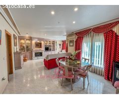 CASA EN VENTA EN DESAMPARADOS