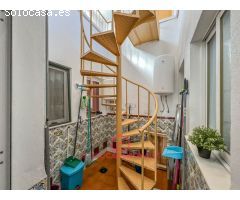 CASA EN VENTA EN DESAMPARADOS