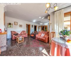 CASA EN VENTA EN DESAMPARADOS