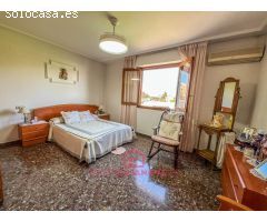 CASA EN VENTA EN DESAMPARADOS