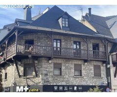 Apartamento en edificio emblemático en el centro de Vielha