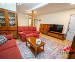 PRÁCTICO APARTAMENTO DE 3 DORMITORIOS ALQUILER DE TEMPORADA 25-26