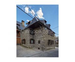 CASA ARANESA CON ENCANTO TOTALMENTE REHABILITADA