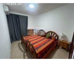 Apartamento con terraza y plaza de garaje en pleno centro del Medano