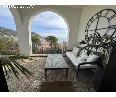 Villa de diseño frente al mar