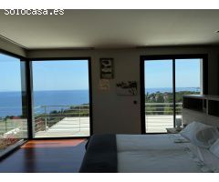 Villa en Cala Canyelles con vistas al mar