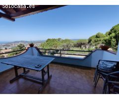 Casa con vistas al mar y jardín en Roca Grossa. A 5 minutos del centro de Lloret