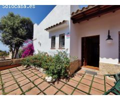 Casa con vistas al mar y jardín en Roca Grossa. A 5 minutos del centro de Lloret