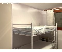 Casa en venta con licencia turística, vista al mar y piscina en Tossa de Mar