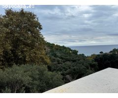 Villa de lujo con vista al mar en urbanización privada, en Tossa de Mar