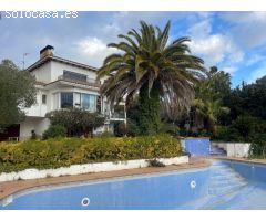 Casa con 10.000 m2 de terreno en Blanes