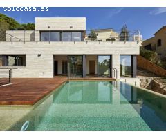 Villa de lujo nueva con magnificas vistas al mar