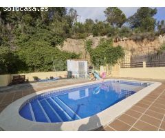 Casa de 4 dormitorios soleada y con piscina