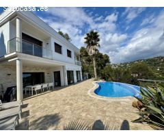 Villa de lujo con piscina y licencia turística en Tossa de Mar