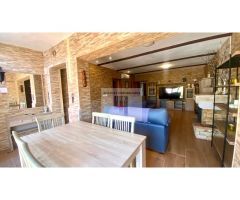 CHALET PAREADO ZONA GORMAIG