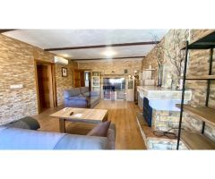 CHALET PAREADO ZONA GORMAIG