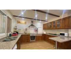 CHALET PAREADO ZONA GORMAIG