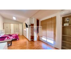 CHALET PAREADO ZONA GORMAIG