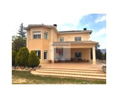 CHALET VENTA ZONA COCENTAINA