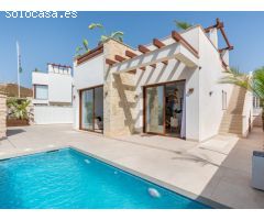 PROMOCIÓN CHALETS INDEPENDIENTES CON PISCINA Y PARCELA DESDE 375.000€