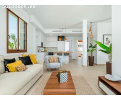PROMOCIÓN CHALETS INDEPENDIENTES CON PISCINA Y PARCELA DESDE 375.000€