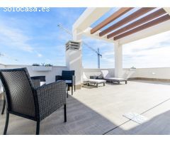 CHALET INDEPENDIENTE CON PISCINA Y PARCELA EN VERA PLAYA