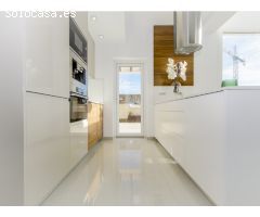 CHALET INDEPENDIENTE CON PISCINA Y PARCELA EN VERA PLAYA