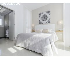CHALET INDEPENDIENTE CON PISCINA Y PARCELA EN VERA PLAYA