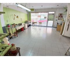 ¡Oportunidad Única en Centre Vila! Local Comercial en Venta: Espacio Versátil y