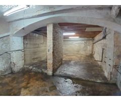 ¡Oportunidad Única! Local Comercial en Torrelles de Foix por Solo 25.000€