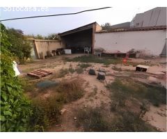 ¡Encantadora Casa de Pueblo para Reformar en Santa Margarida i els Monjos!